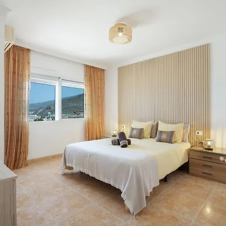 Vitamina Village Tatil Evi Costa Adeje
