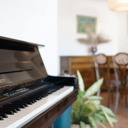 Vitamina Village * Адехе